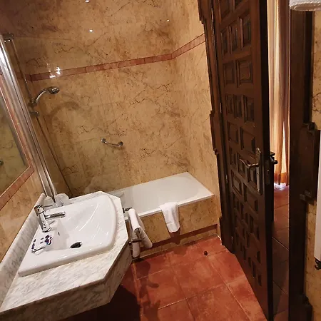 Coso Viejo Hotel 3*
