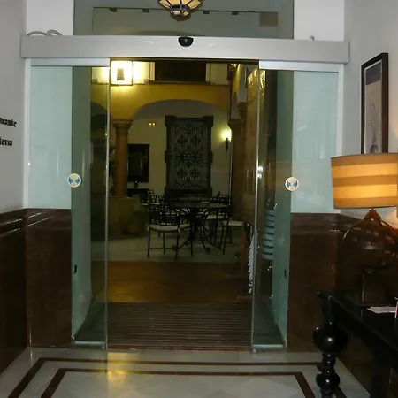 Coso Viejo Hotel 3*